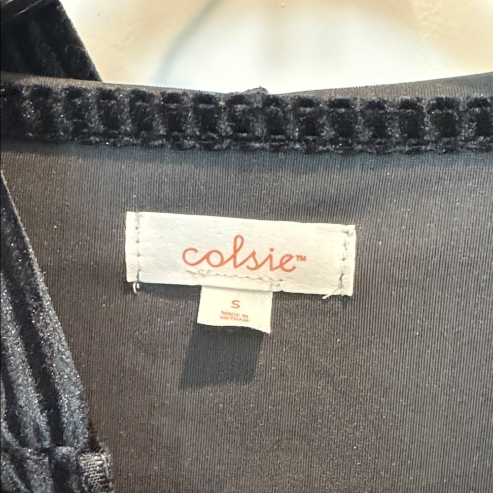 Colsie Black Ribbed Bomber Jacket - Picture 2 of 6